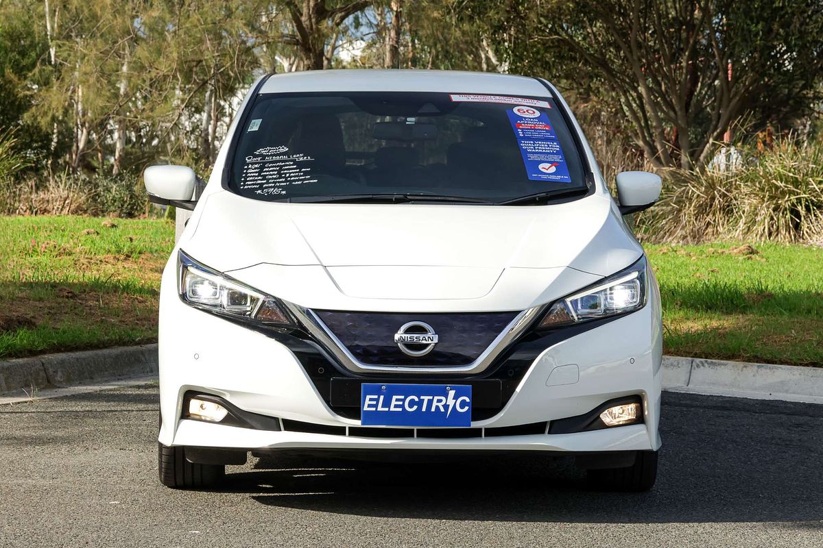 2021 Nissan LEAF ZE1
