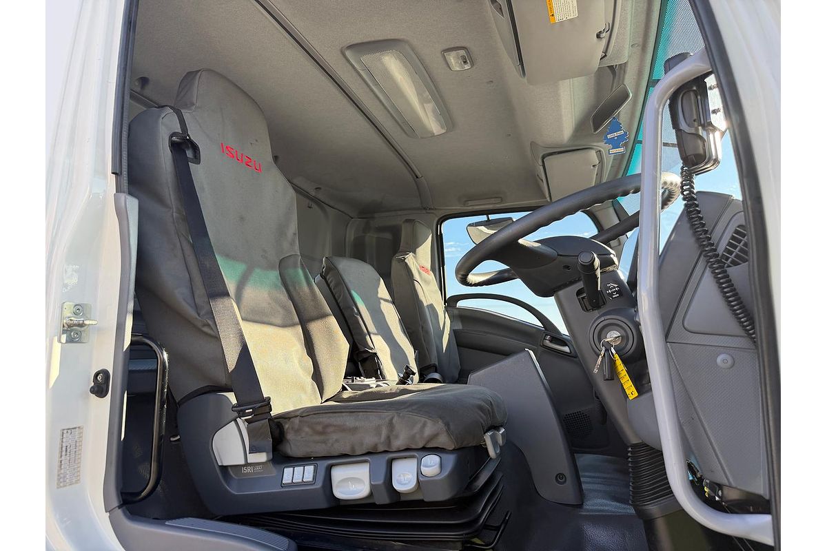 2022 Isuzu F Series FXZ240-350 image 17