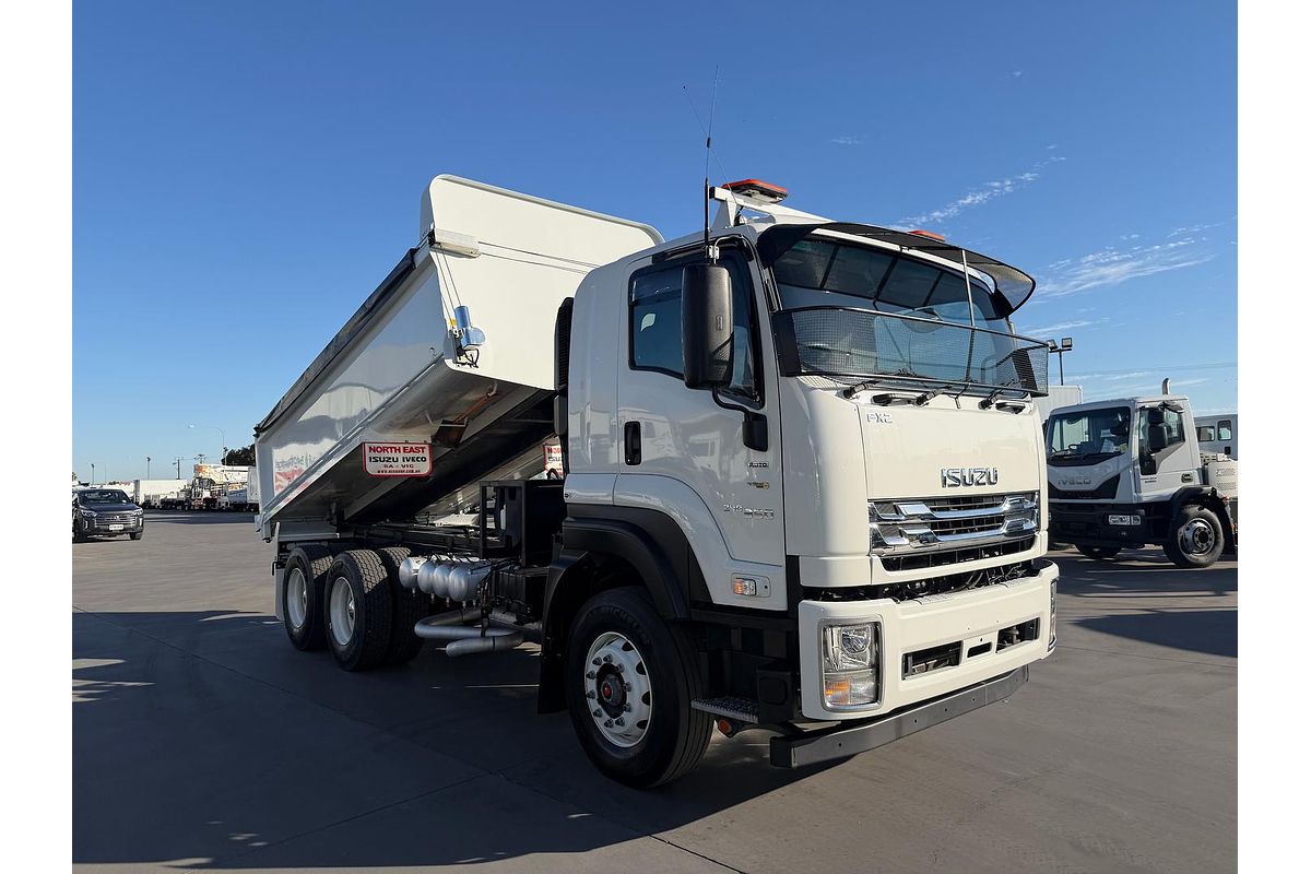 2022 Isuzu F Series FXZ240-350 image 32
