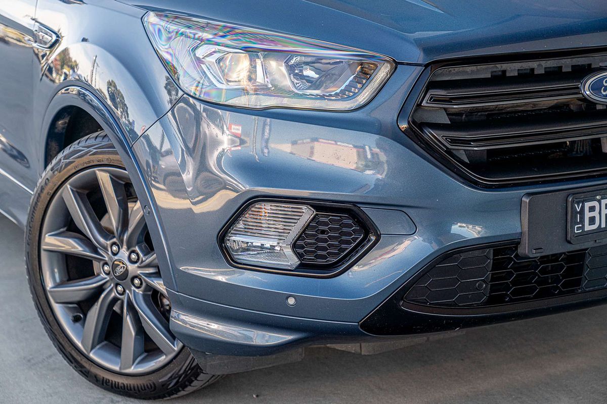2019 Ford Escape ST-Line ZG