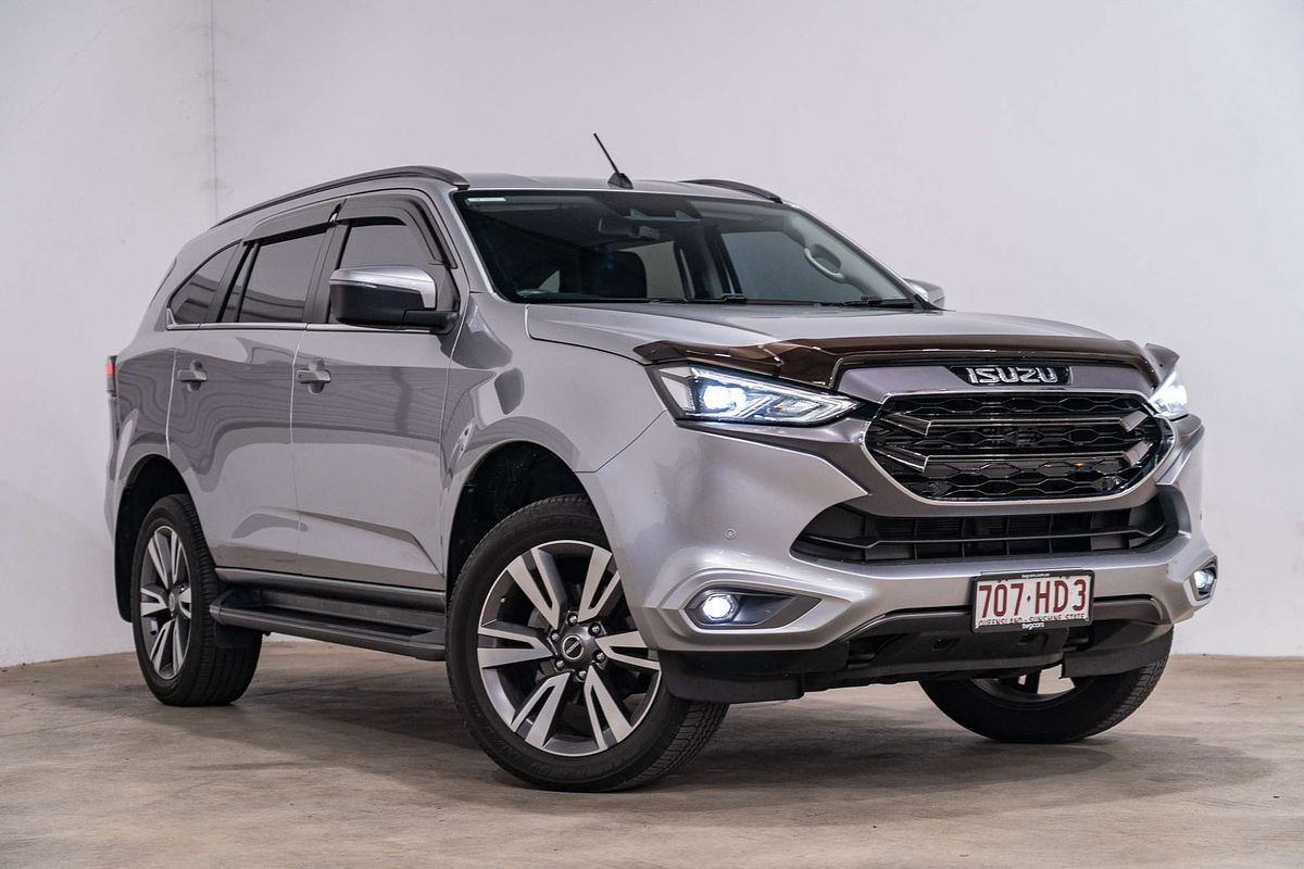 2023 Isuzu MU-X LS-T