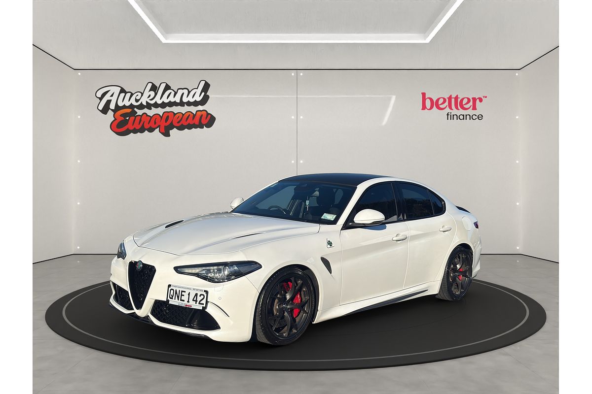 2018 Alfa Romeo Giulia 2.9P/8AT
