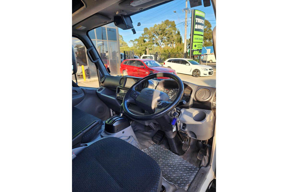 2020 Hino 300 Series 616 MWB image 14