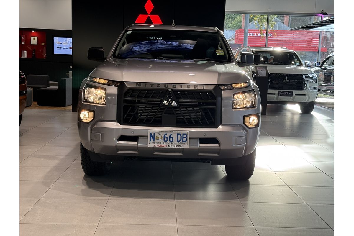 2025 Mitsubishi Triton GLX+ MV 4X4
