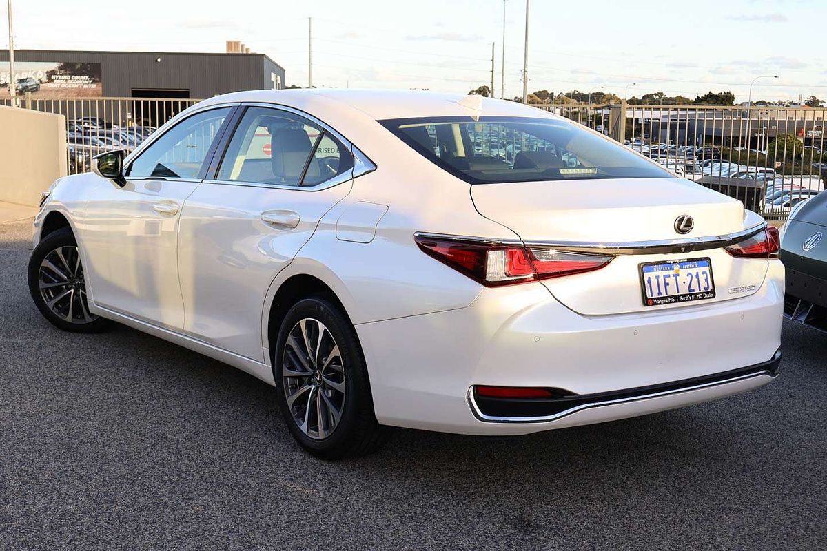 2024 Lexus ES ES250 Luxury AXZA10R