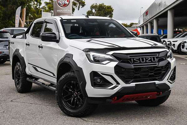2026 Isuzu D-MAX BLADE 4X4