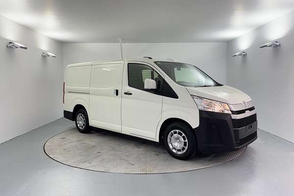 2022 Toyota Hiace GDH300R LWB
