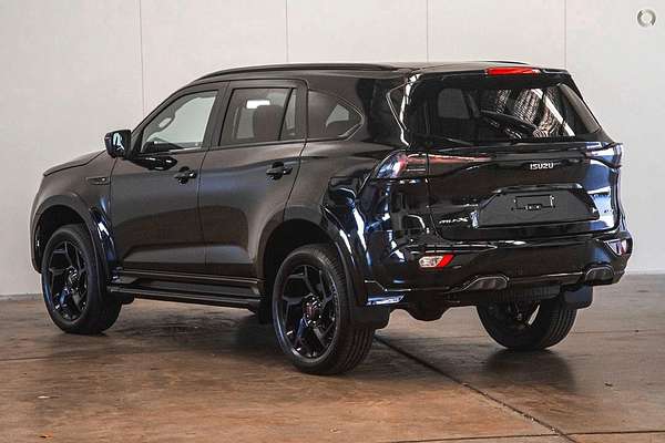 2026 Isuzu MU-X X-TERRAIN thumb-3