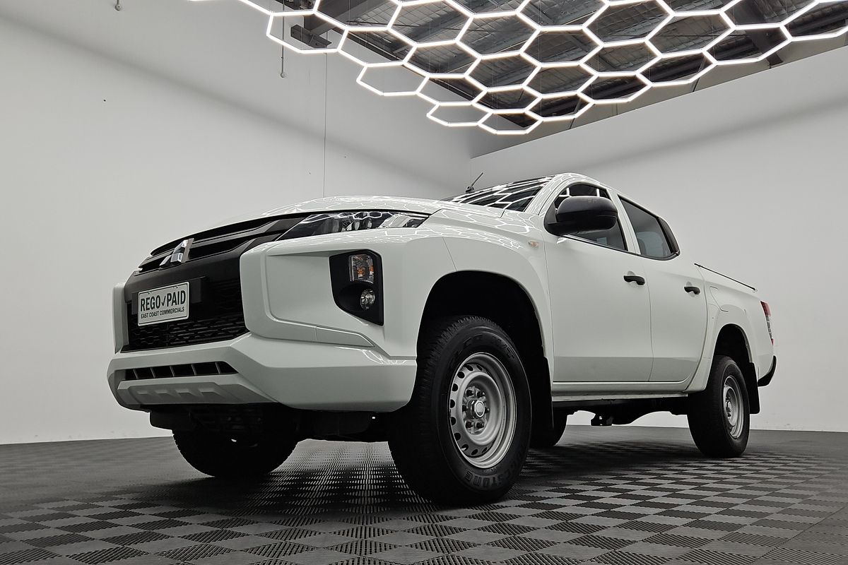 2022 Mitsubishi Triton GLX MR Rear Wheel Drive