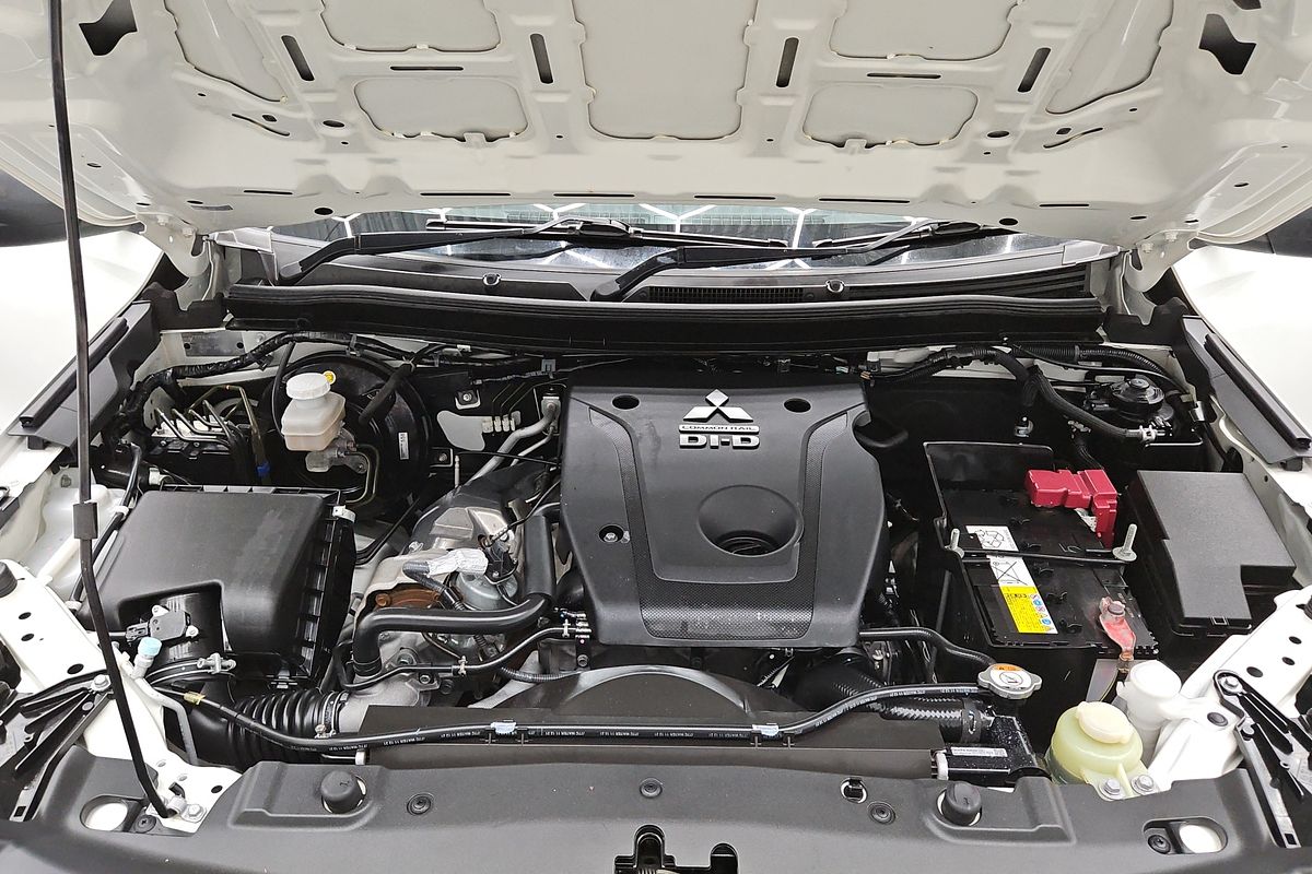 2022 Mitsubishi Triton GLX MR Rear Wheel Drive