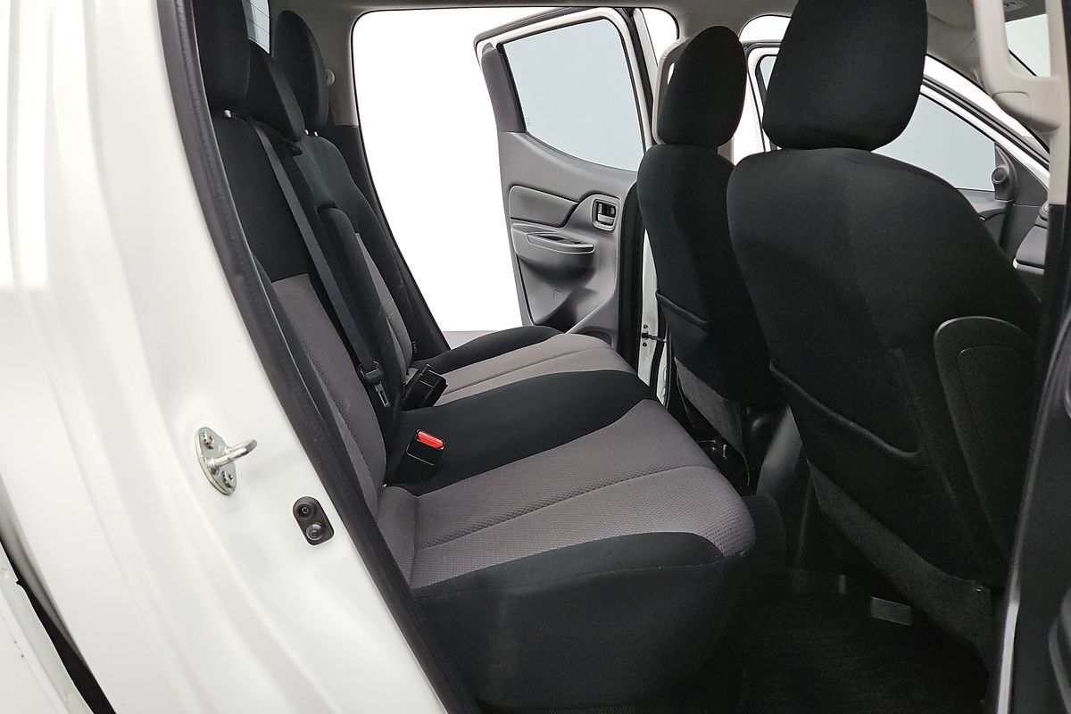 2022 Mitsubishi Triton GLX MR Rear Wheel Drive