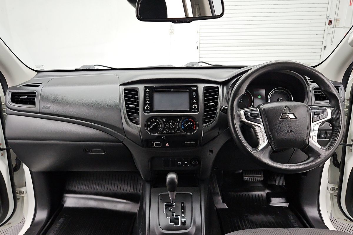 2022 Mitsubishi Triton GLX MR Rear Wheel Drive