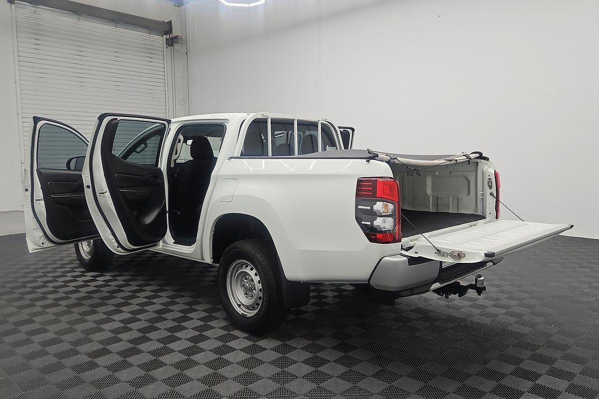 2022 Mitsubishi Triton GLX MR Rear Wheel Drive