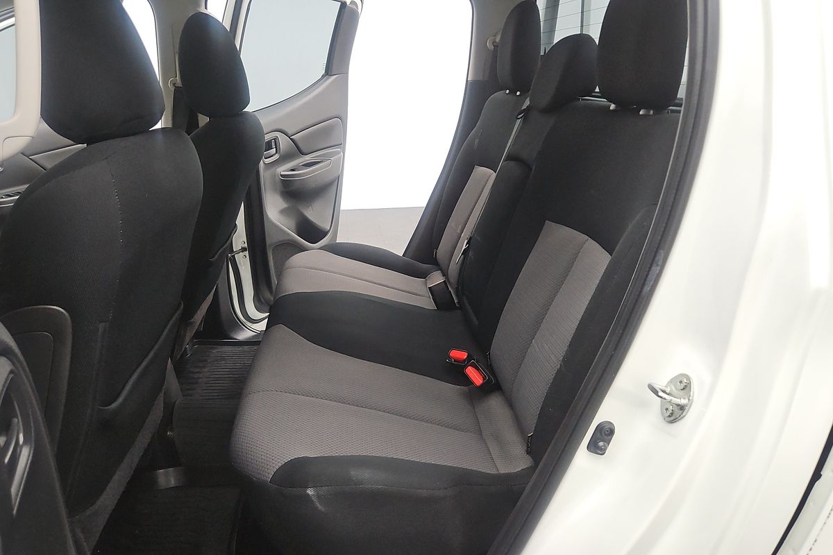 2022 Mitsubishi Triton GLX MR Rear Wheel Drive