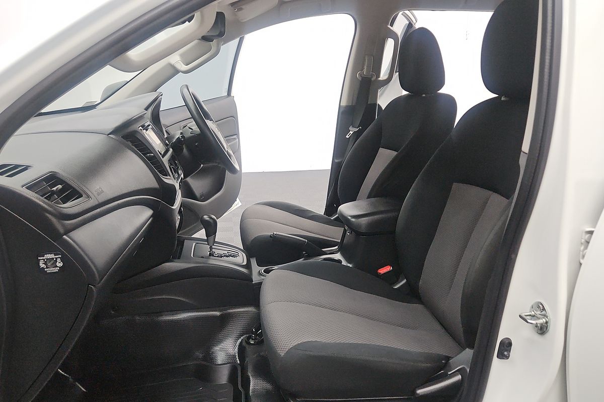 2022 Mitsubishi Triton GLX MR Rear Wheel Drive