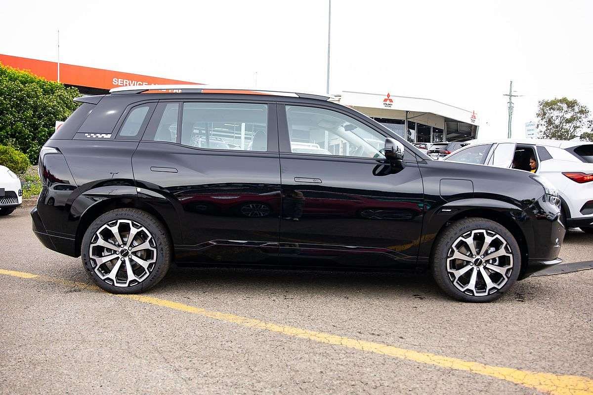 SOLD 2025 Aion V Premium in Shadow Black | Demo SUV | Stock