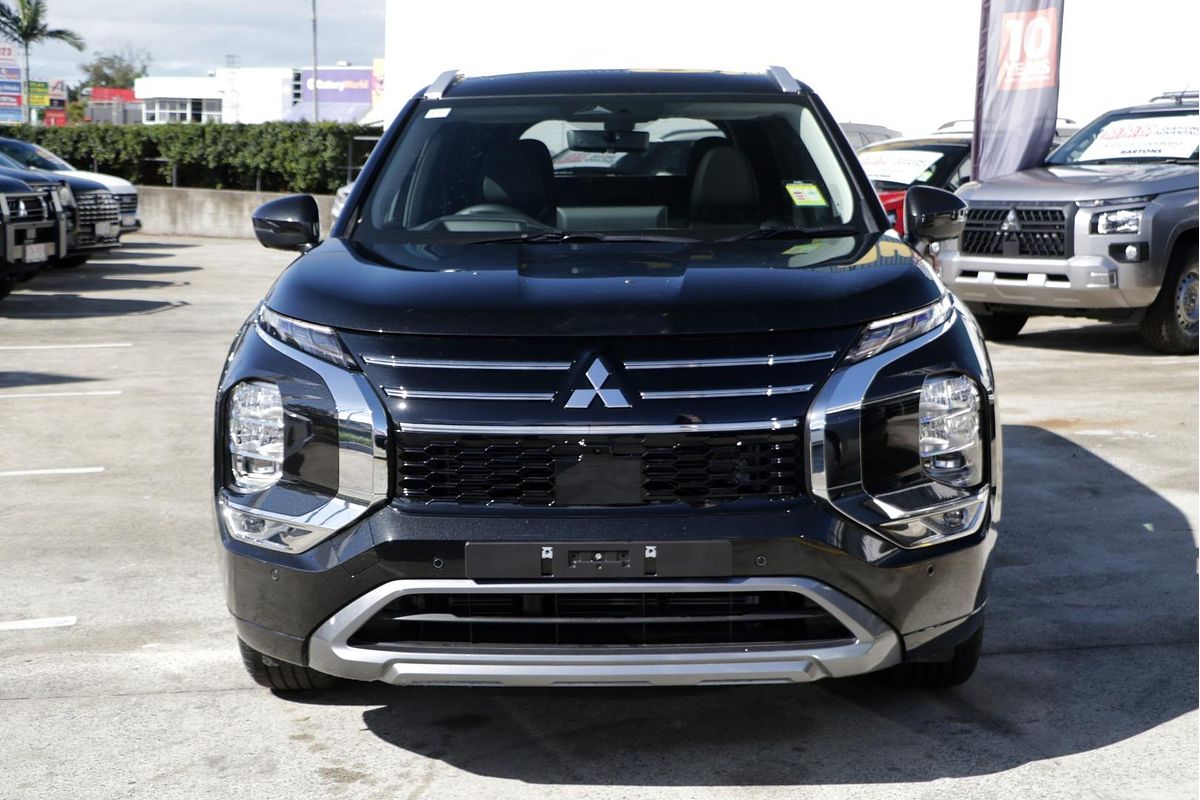2025 Mitsubishi Outlander Exceed ZM