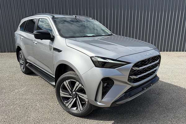2026 Isuzu MU-X LS-T