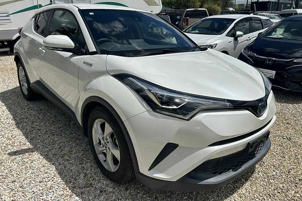 2018 Toyota C-HR (HYBRID) ZYX10