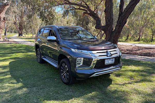 2021 Mitsubishi Pajero Sport GLS QF