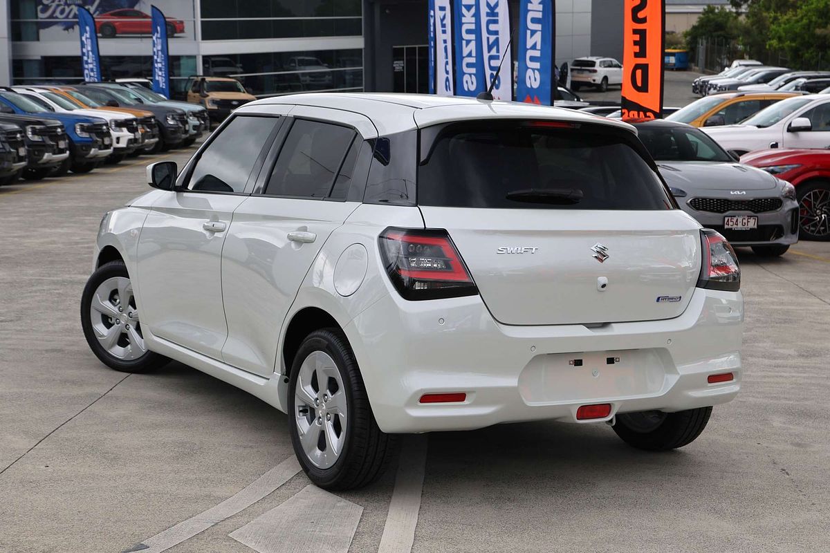 2026 Suzuki Swift Hybrid Plus UZ