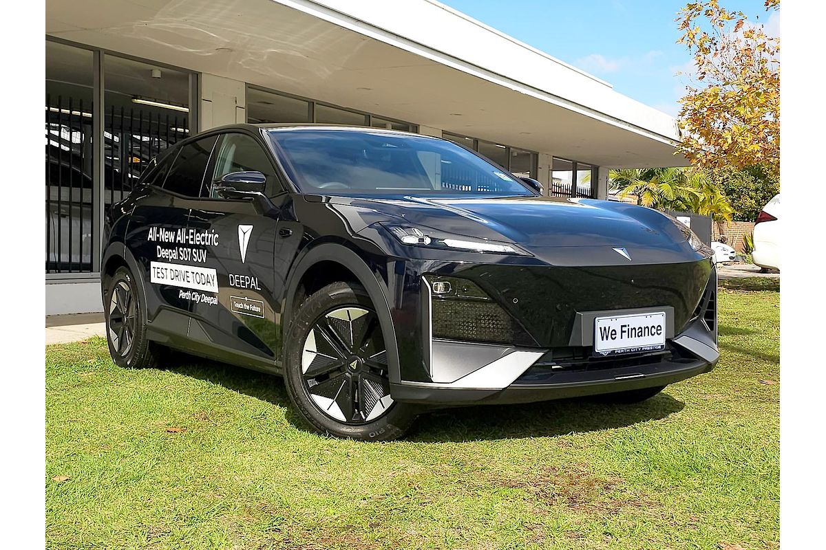 2025 Deepal S07