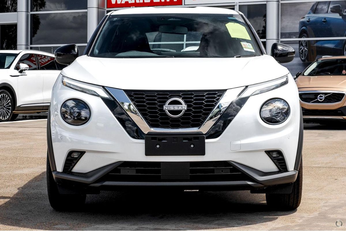 2025 Nissan JUKE ST+ F16