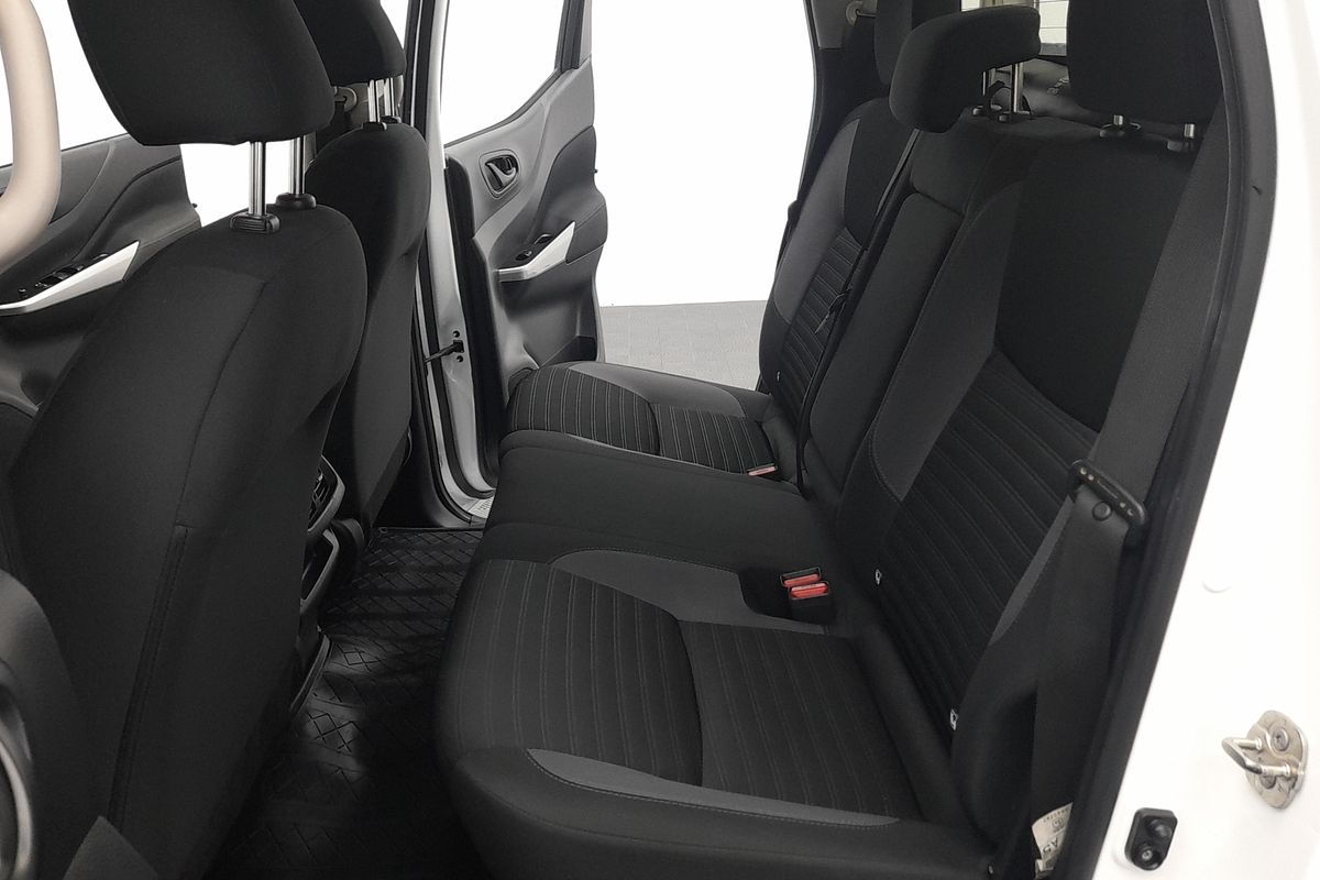 2022 Nissan Navara SL D23 4X4