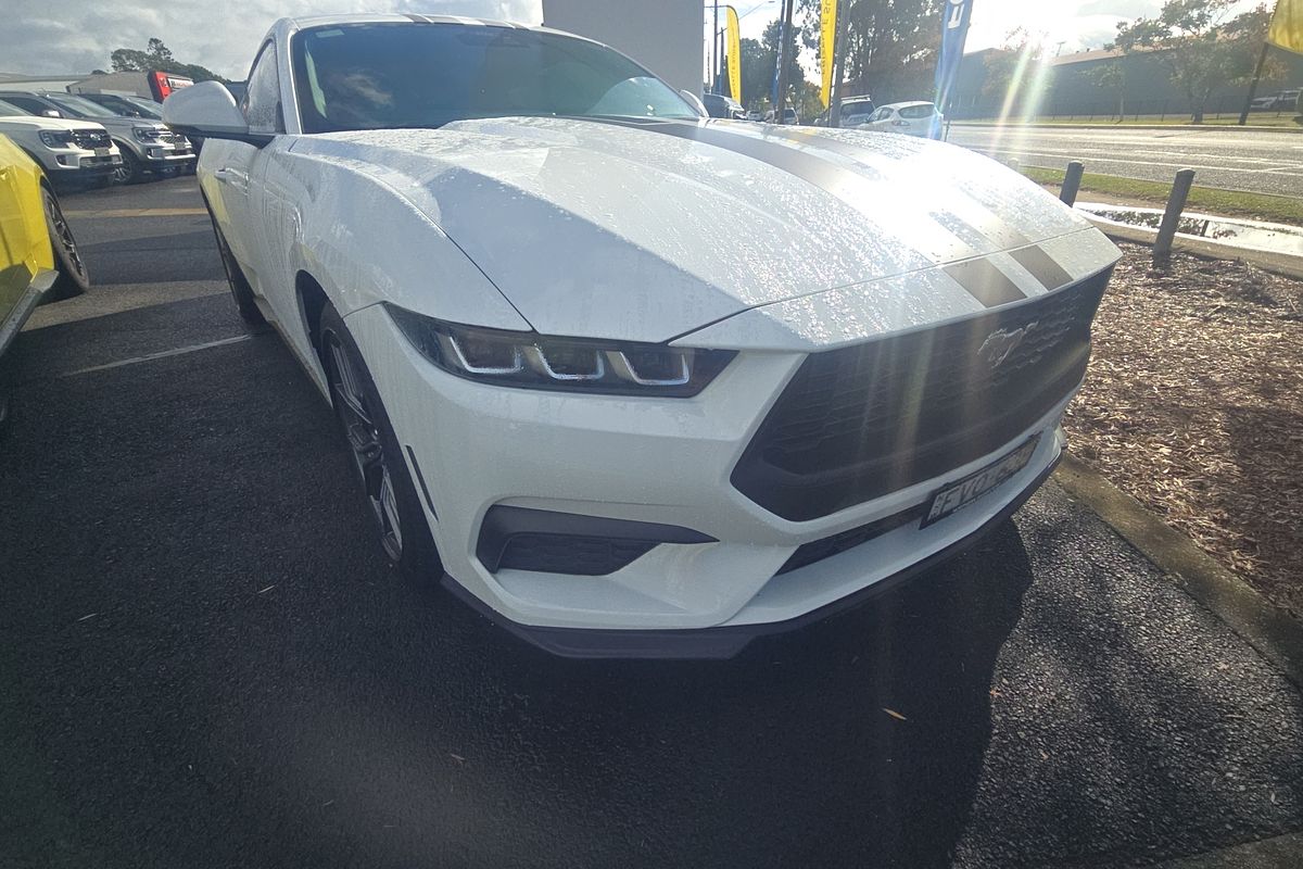2025 Ford Mustang Ecoboost FO