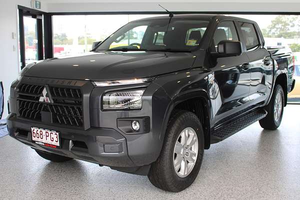 2025 Mitsubishi Triton GLX+ MV 4X4