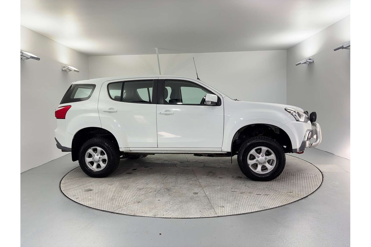 2019 Isuzu MU-X LS-M