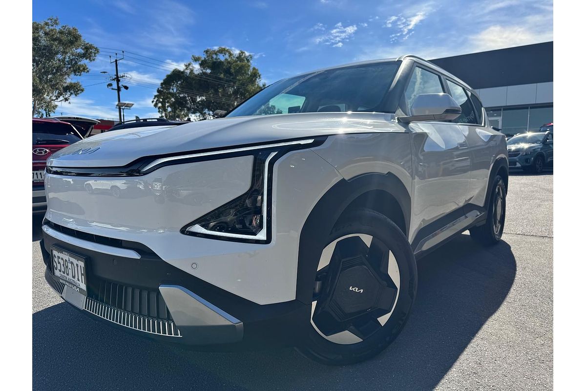 2025 Kia EV5 Air Standard Range OVc