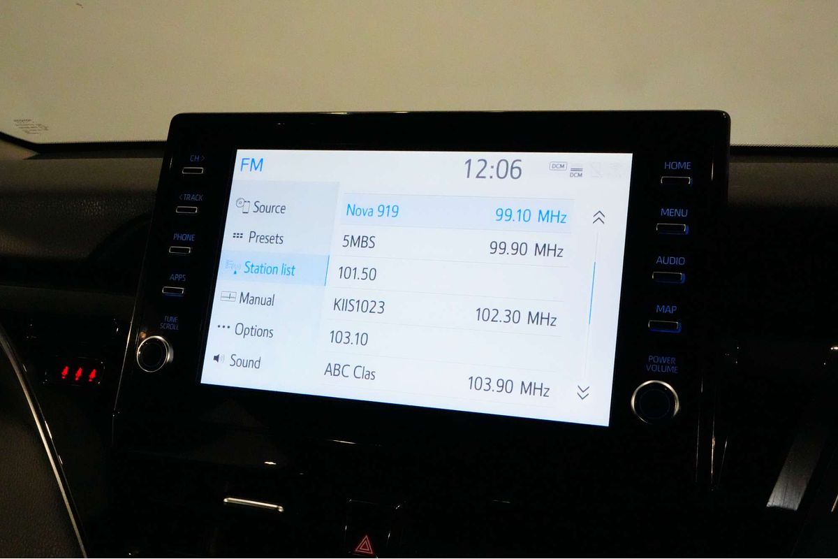 2022 Toyota Camry Ascent Sport AXVH70R
