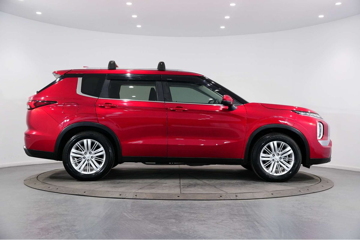 2021 Mitsubishi Outlander ES ZM
