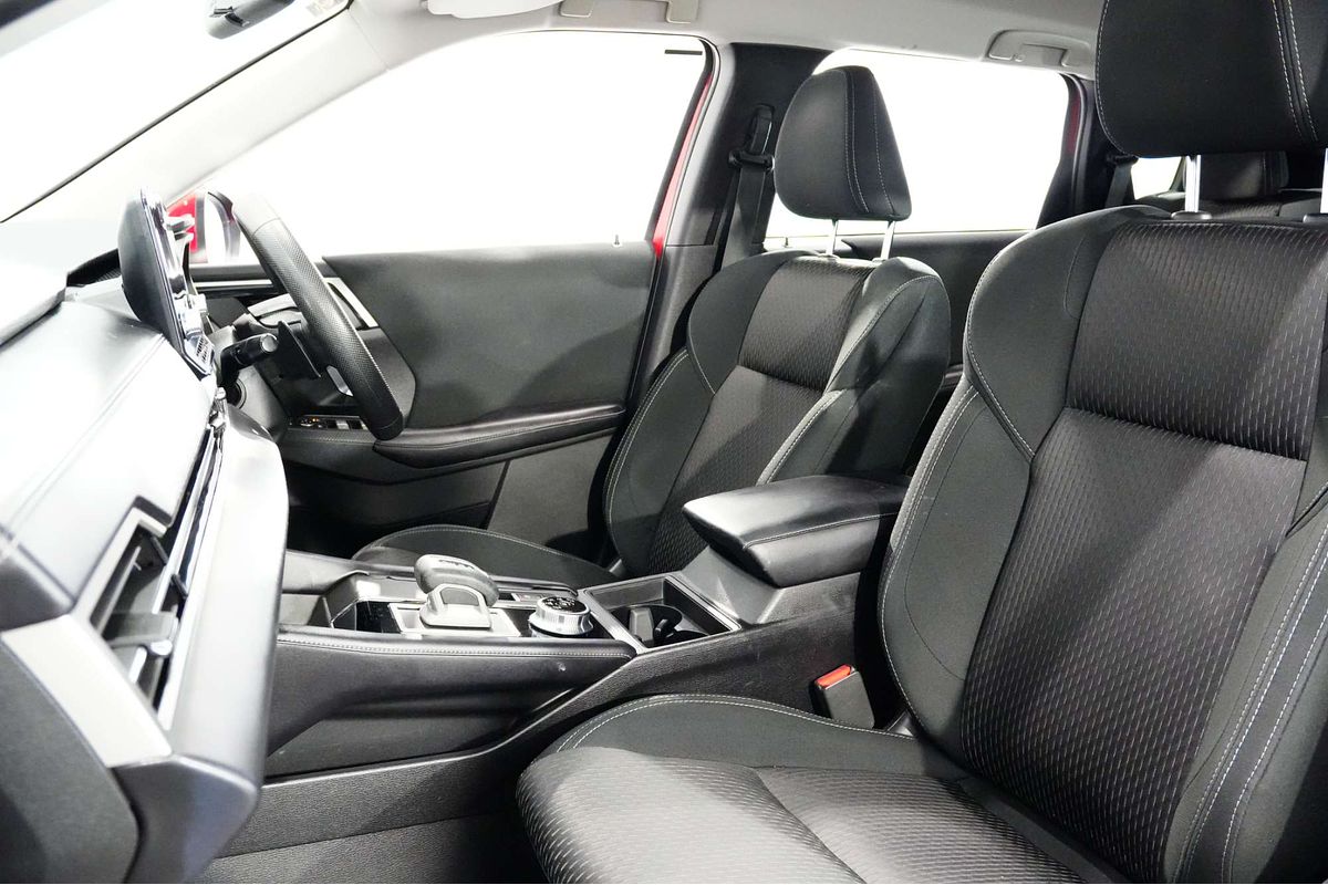 2021 Mitsubishi Outlander ES ZM