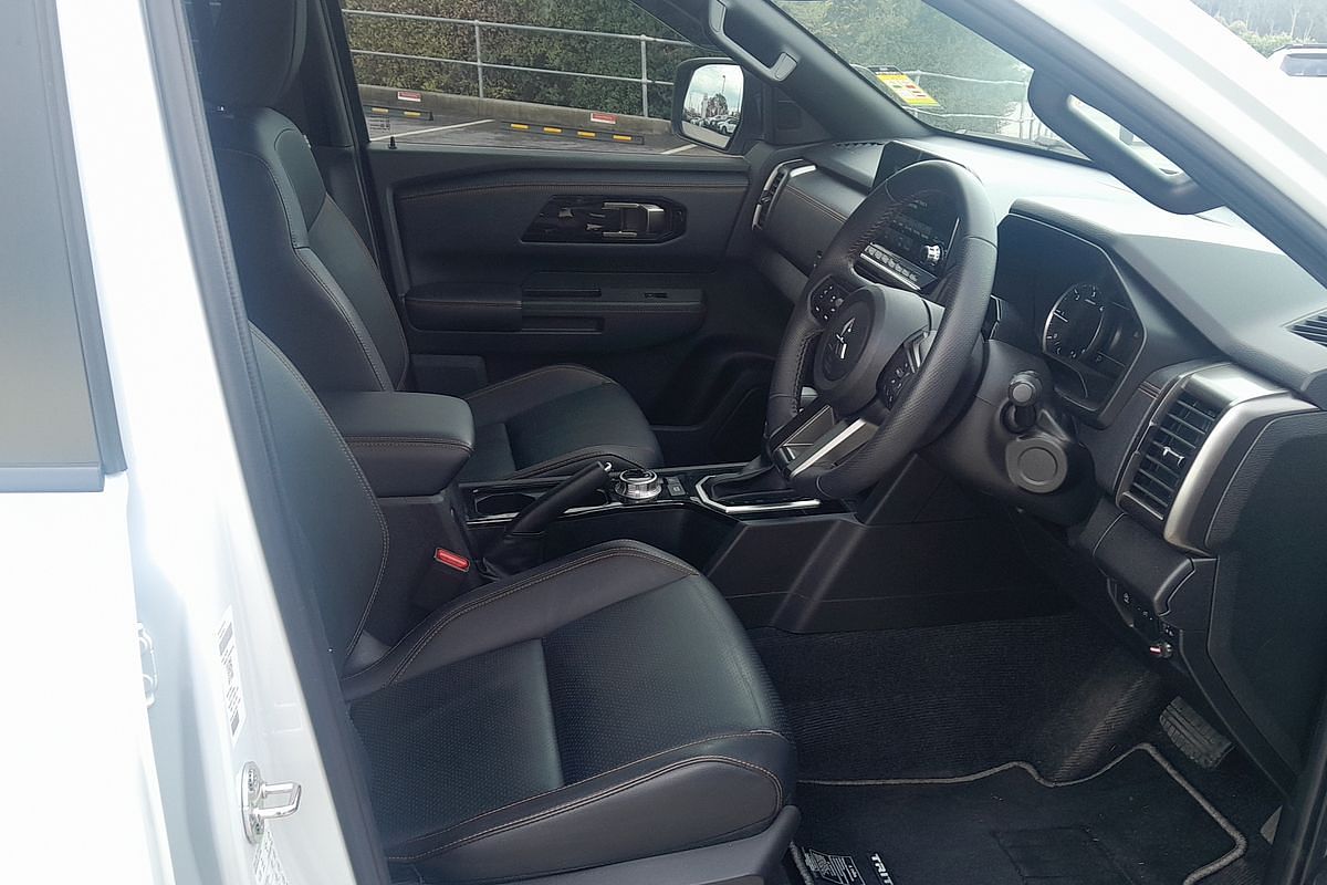 2024 Mitsubishi Triton GSR MV 4X4