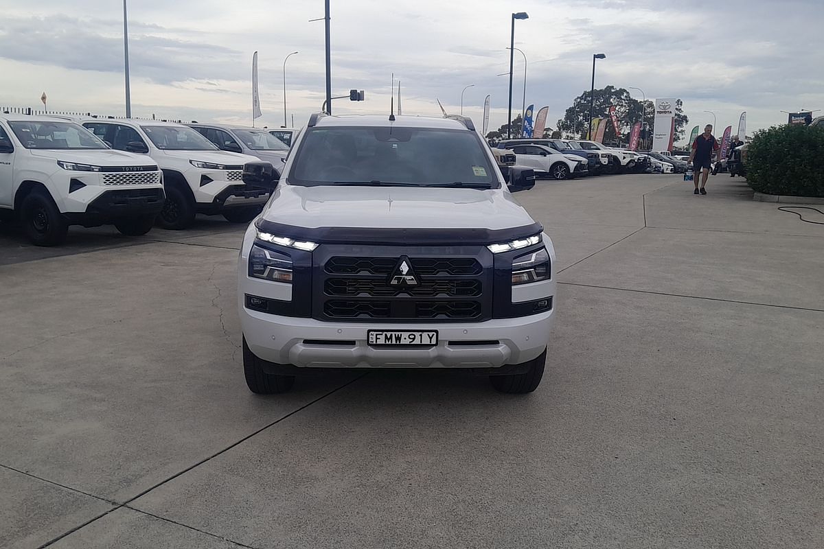 2024 Mitsubishi Triton GSR MV 4X4