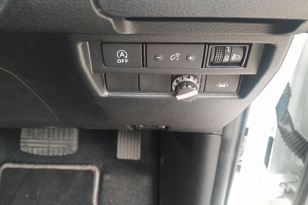 2024 Mitsubishi Triton GSR MV 4X4