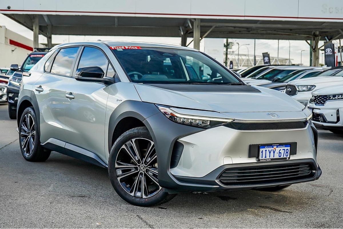 2024 Toyota bZ4X XEAM10R