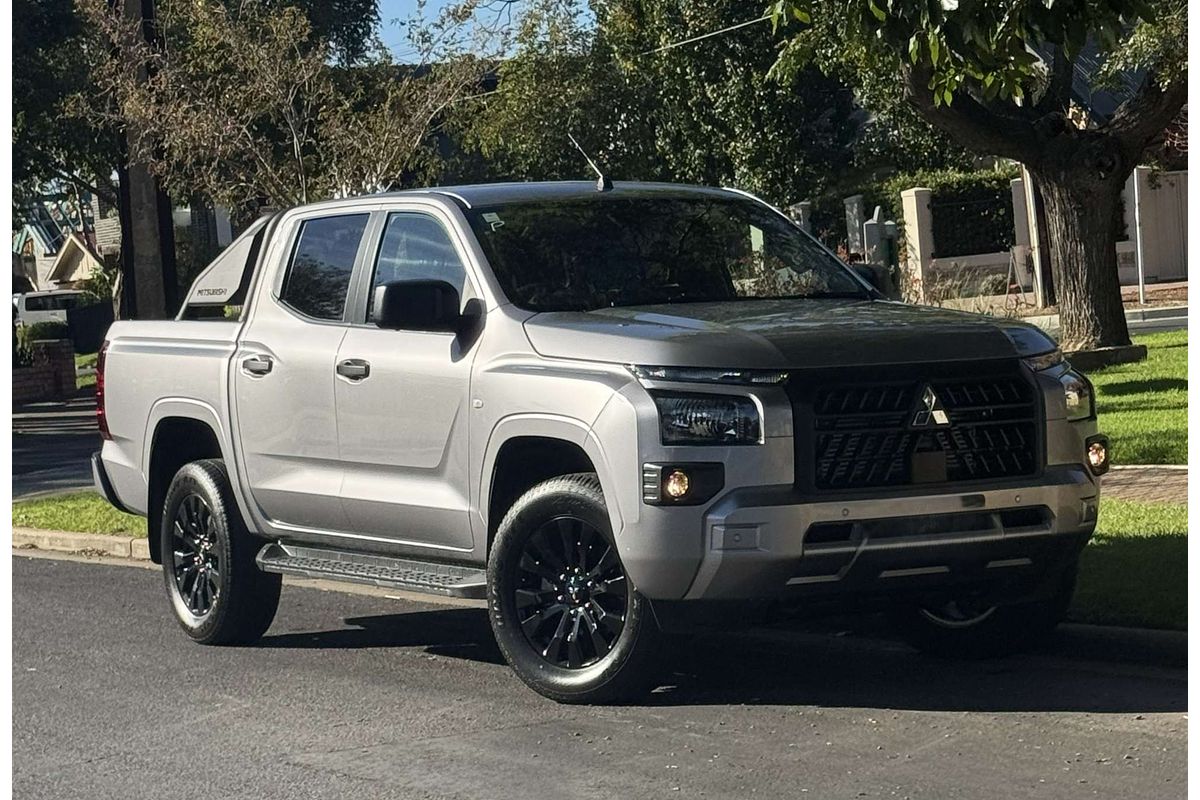 2025 Mitsubishi Triton GLX+ MV 4X4