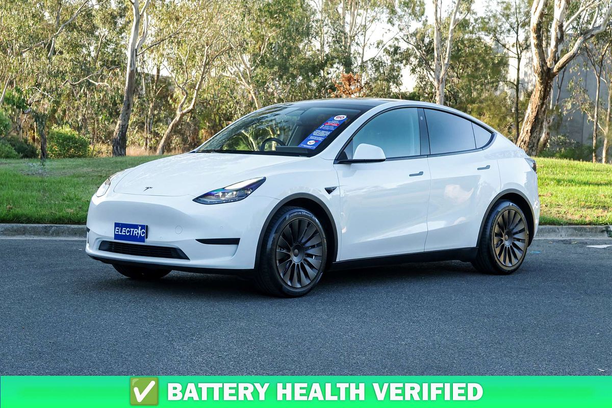 2022 Tesla Model Y Rear-Wheel Drive