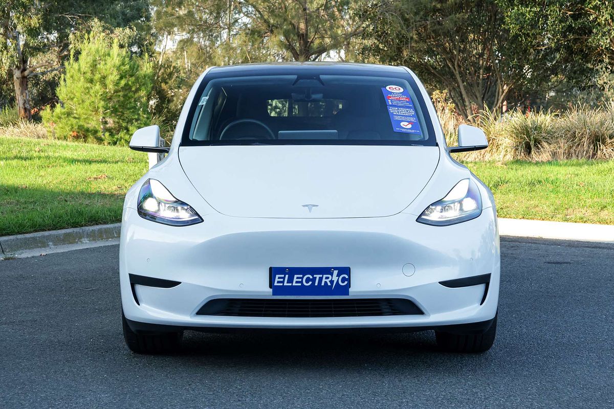 2022 Tesla Model Y Rear-Wheel Drive