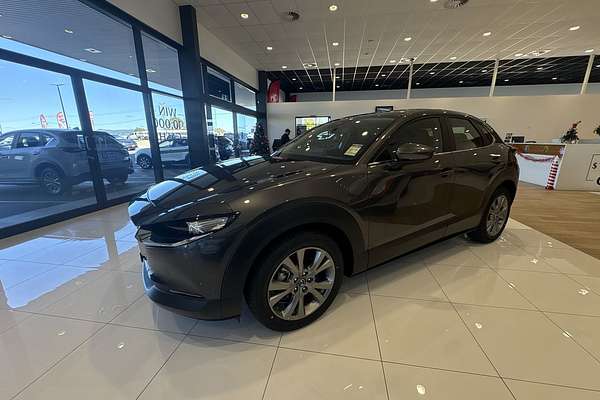 2026 Mazda CX-30 G20 Evolve DM Series thumb-3