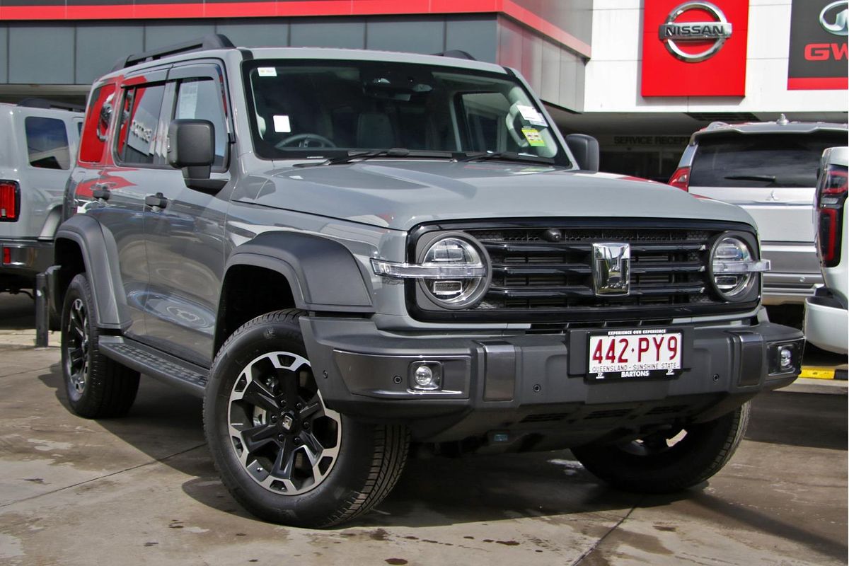 2026 GWM Tank 300 Ultra Hi4-T PHEV P01