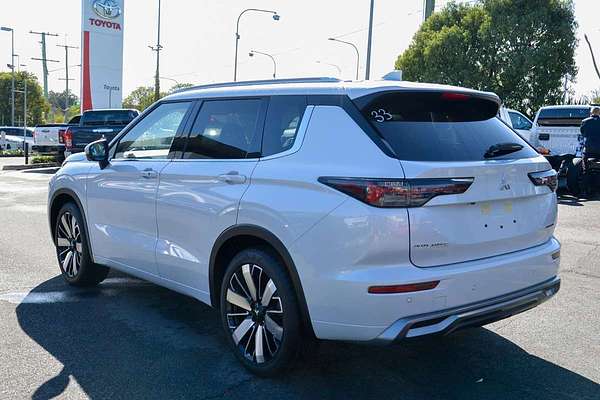2025 Mitsubishi Outlander Exceed ZM thumb-4