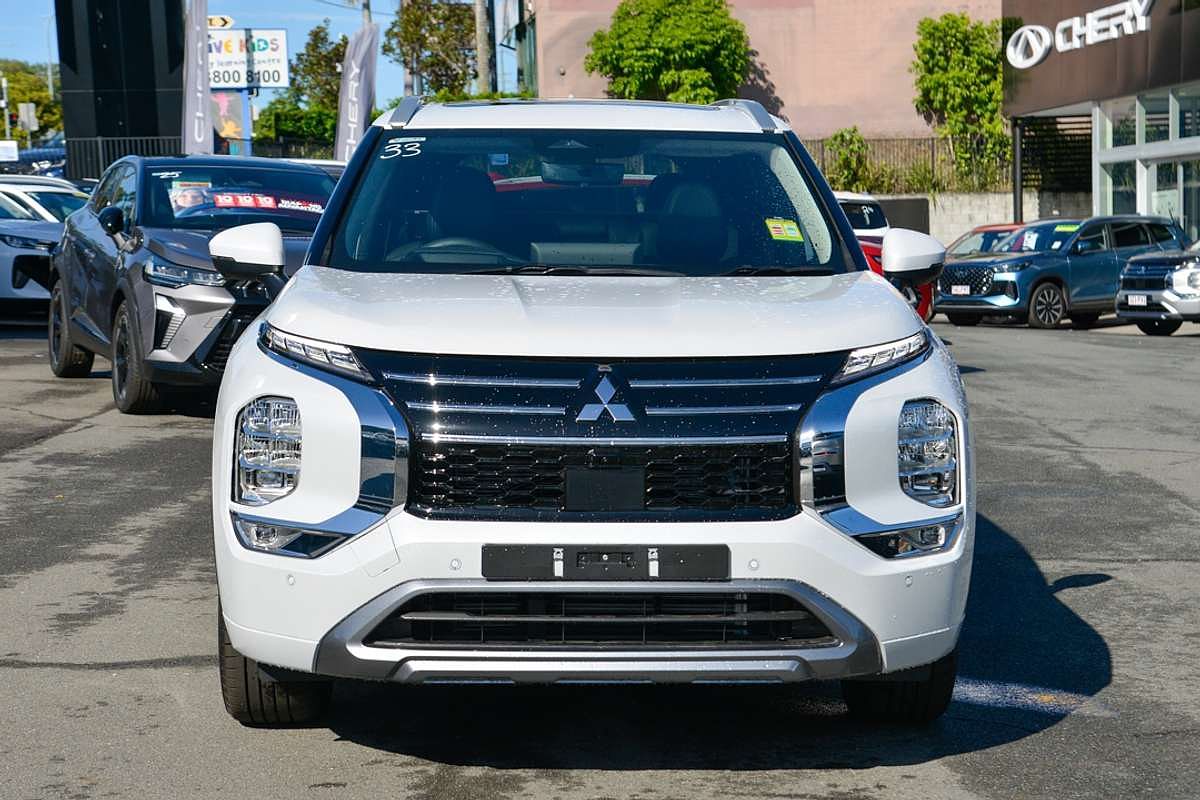 2025 Mitsubishi Outlander Exceed ZM