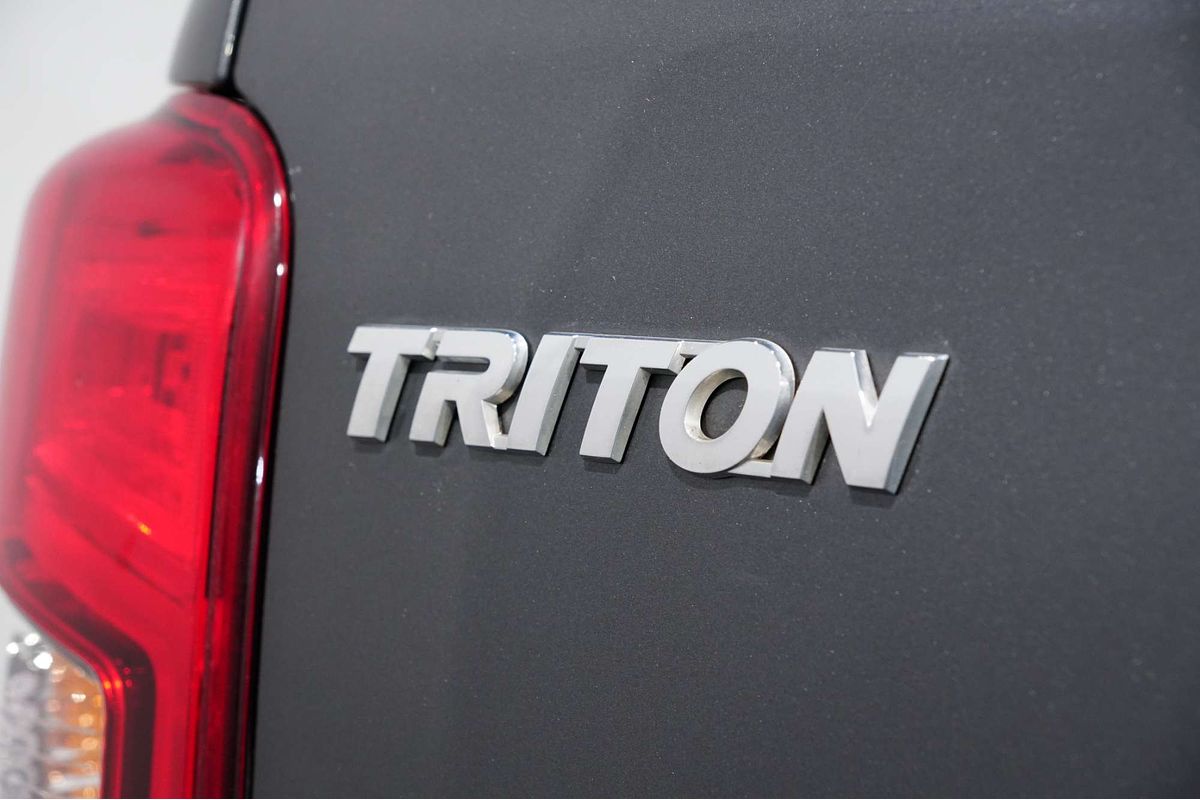 2022 Mitsubishi Triton GSR MR 4X4