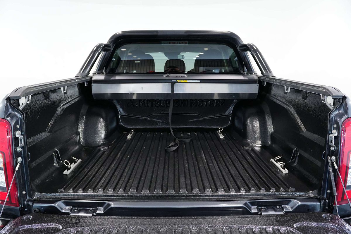 2022 Mitsubishi Triton GSR MR 4X4