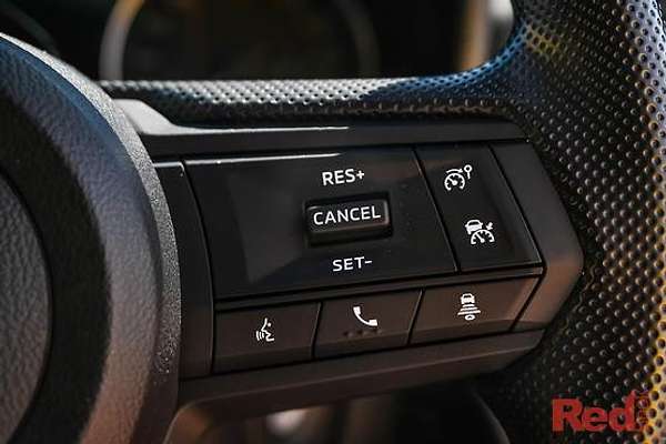 2026 Mitsubishi Triton GLX+ MV 4X4 thumb-8