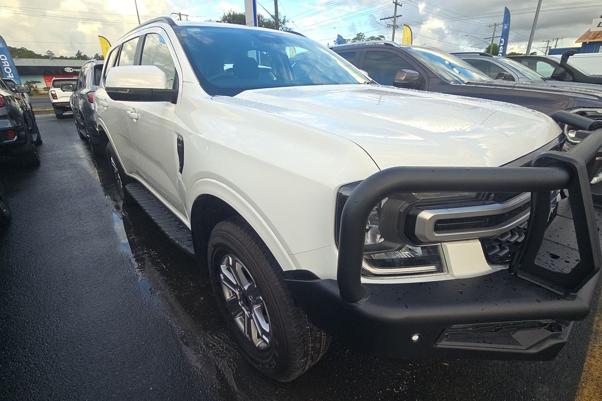 2025 Ford Everest Ambiente 2.0L